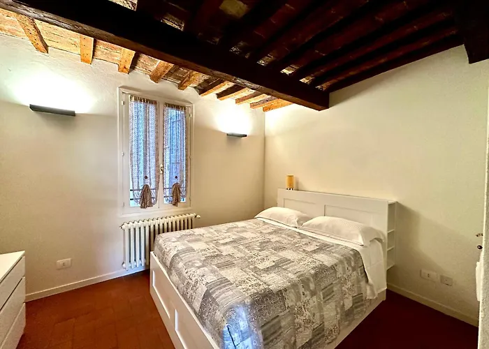 Apartment 28 Nel Cuore Di Centro Modena